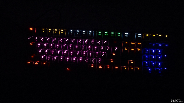 《 熊寶貝 》Ducky Shine 2 78 Version 閃吧!七彩霓虹燈