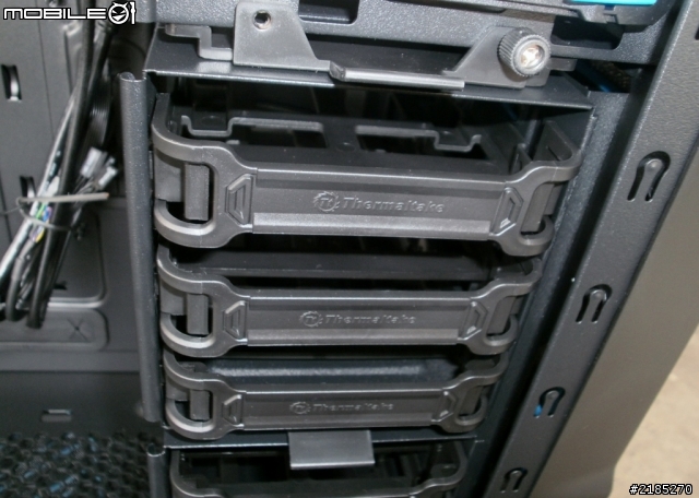 【開箱】Thermaltake Chaser A31