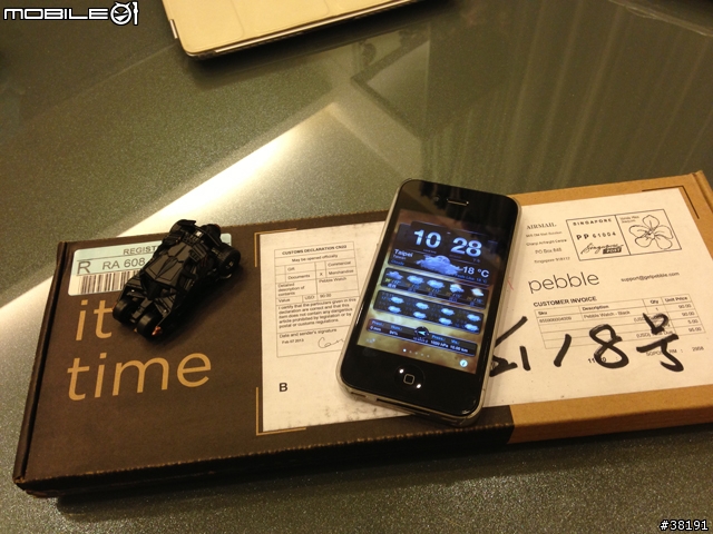 (更新:有第三方韌體支援中文) 和iPhone最速配的智慧型手錶「Pebble」 開箱文