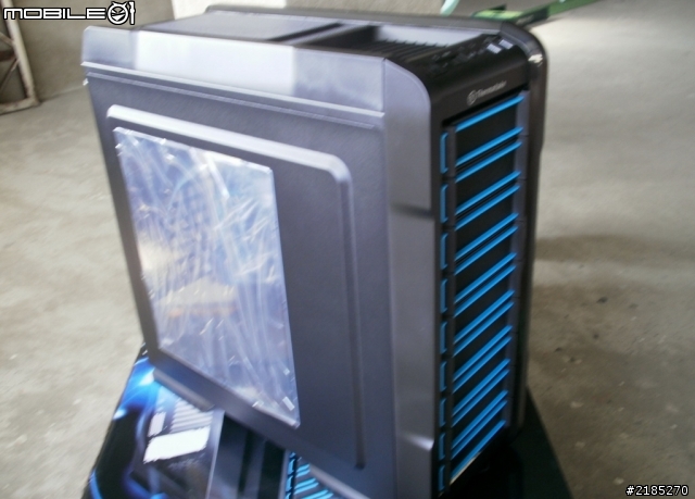 【開箱】Thermaltake Chaser A31