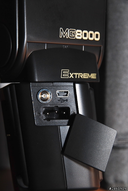 NISSIN燈皇MG8000閃光燈 & POWER PACK PS 8外接電池包(上)開箱介紹文(2/13已重新貼圖)