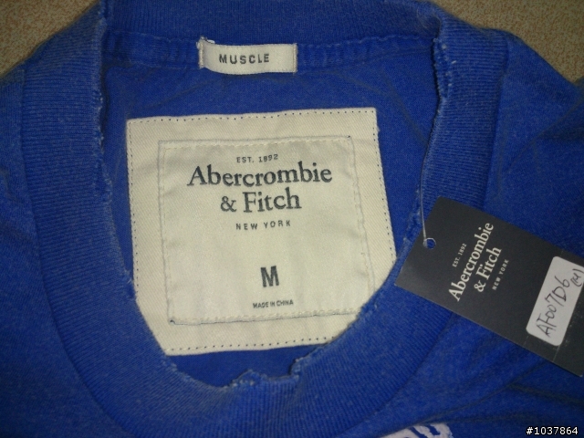 請教這幾件A&F 是否為正品 (圖多)