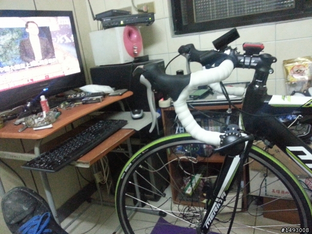 遲來的開箱‧無箱開箱。MERIDA RACE LITE 900