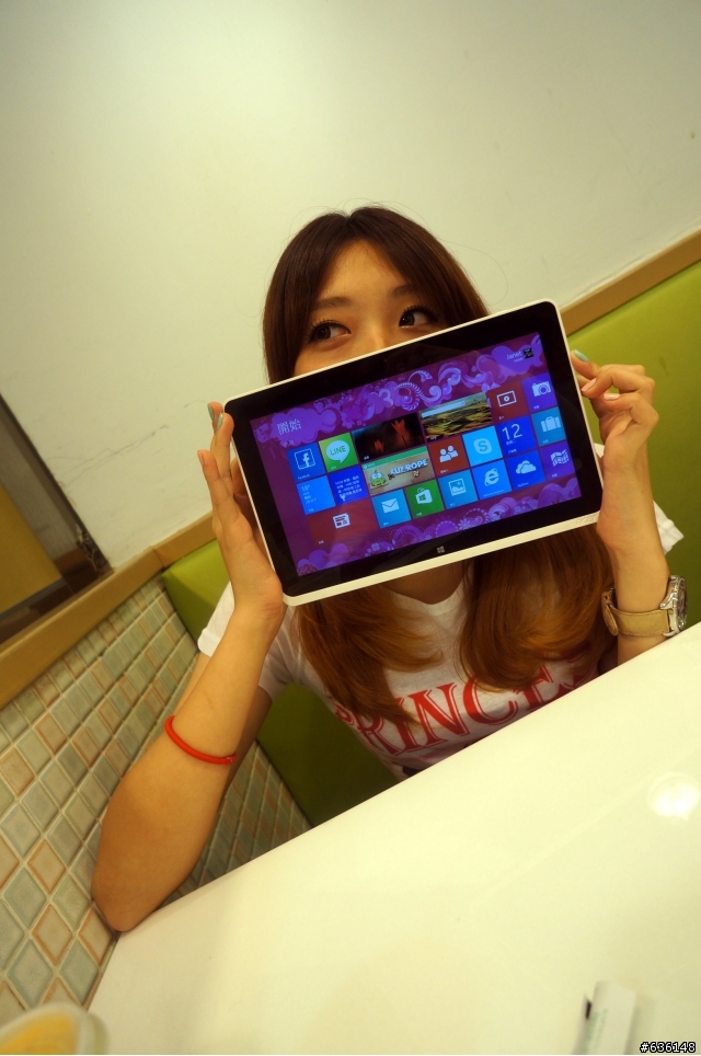 正妹教你用Windows 8!! 十二字口訣&子母畫面
