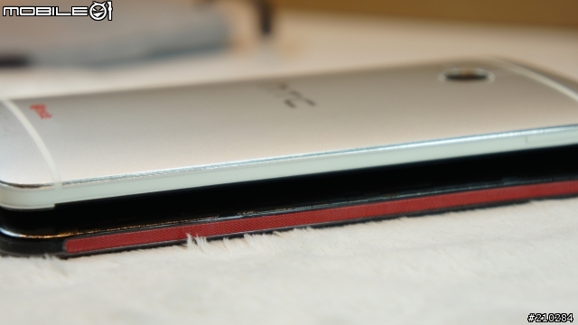 HTC ONE 入手小開箱~(圖多)