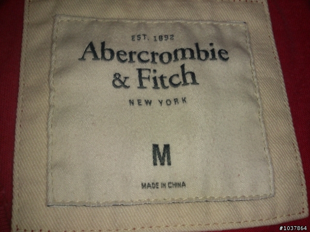 請教這幾件A&F 是否為正品 (圖多)