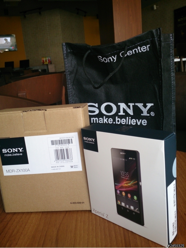 SONY XPERIA Z 於印度開箱!!!預購禮是............,