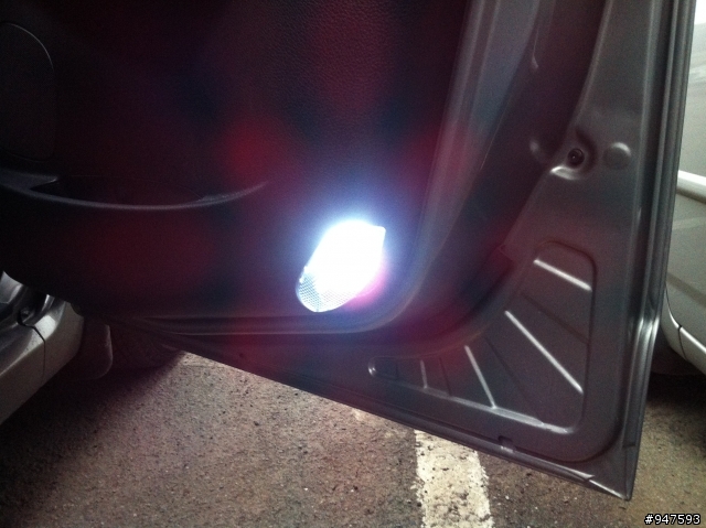 【滿一年了】 MPV 一萬八千公里用車心得