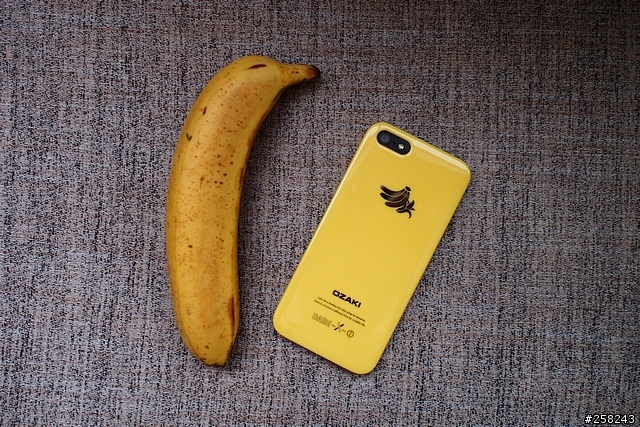 【西西分享】iPhone 5裝什麼可愛---OZAKI保護殼
