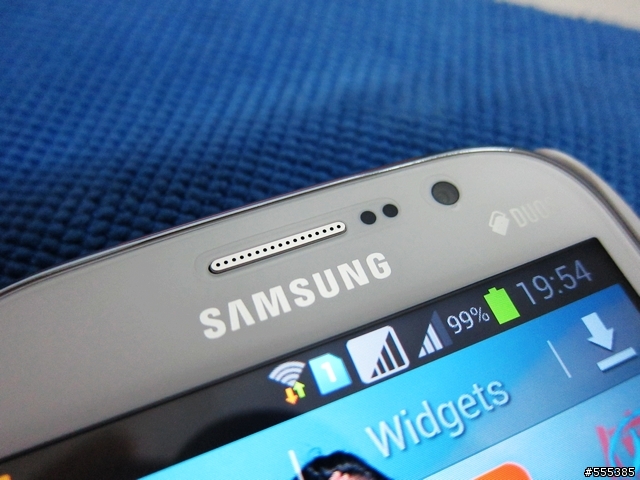 Samsung Galaxy Grand Duos i9082 雙卡手機-開箱