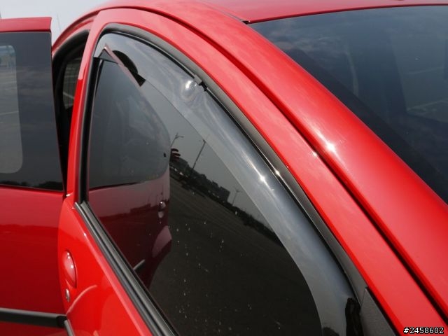 Peugeot 107 2013年式 開箱文