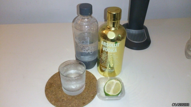 Sodastream Genesis 氣泡水機-開箱文