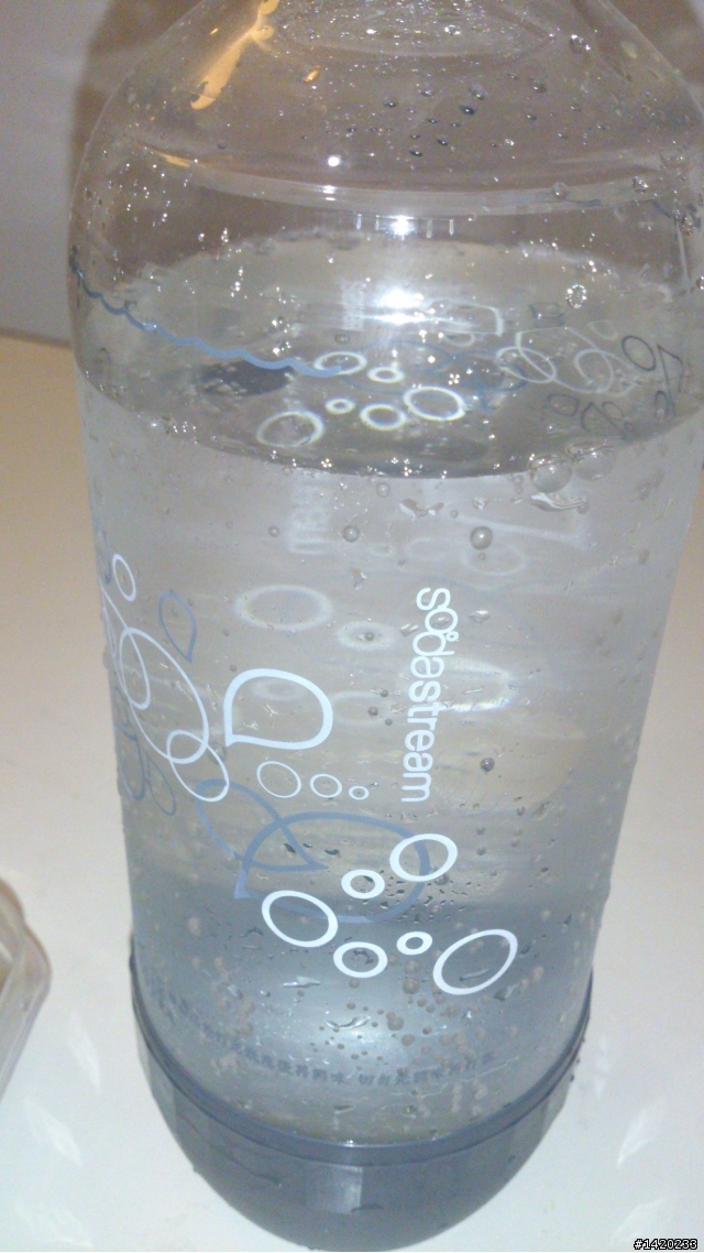 Sodastream Genesis 氣泡水機-開箱文