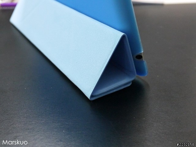 【分享】直立橫躺都沒問題 Star 5 義大利皮革Y型 SmartCover + 白牌背蓋 爽爽用