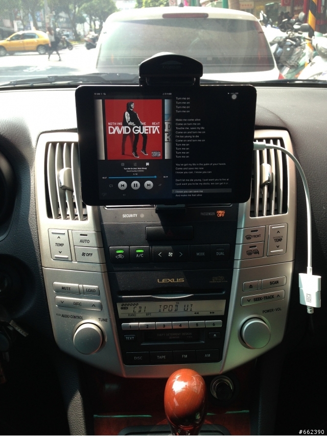 2004 LEXUS RX330與IPAD mini 相遇