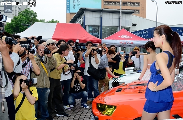 小惡魔閃光會在台中-美女與野獸的邂遘
