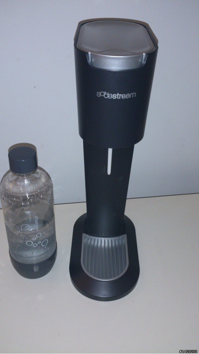 Sodastream Genesis 氣泡水機-開箱文