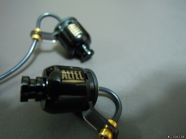 【開箱01】妻爸摳的動鐵─Altec Lansing - MZX606