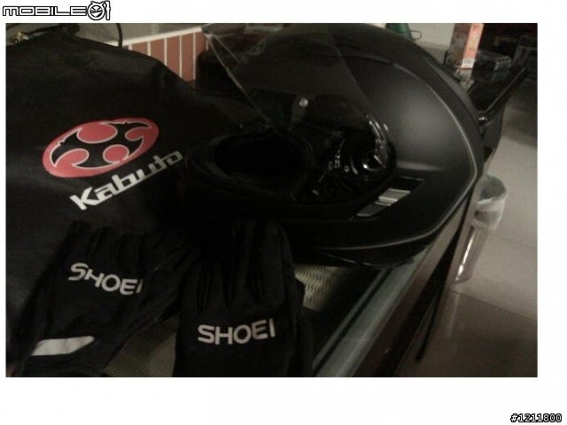 SYM GTS300i簡單開箱兼OGK KAMUI開箱