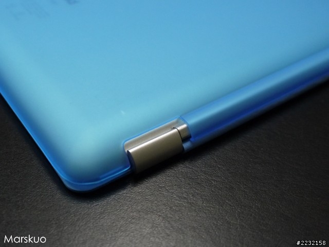 【分享】直立橫躺都沒問題 Star 5 義大利皮革Y型 SmartCover + 白牌背蓋 爽爽用