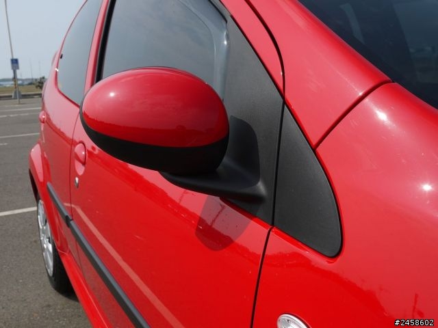 Peugeot 107 2013年式 開箱文