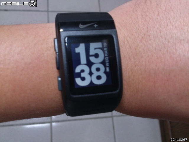 Nike+ SportWatch GPS 不專業開箱文!