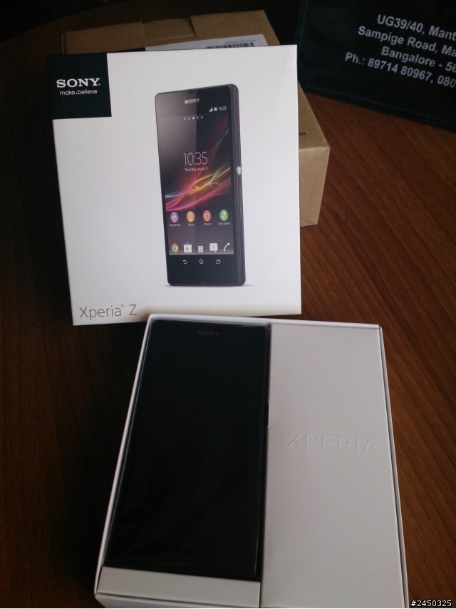 SONY XPERIA Z 於印度開箱!!!預購禮是............,
