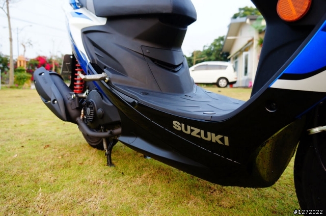 SUZUKI NEX GSR 125 藍白超越版 自HIGH小開箱