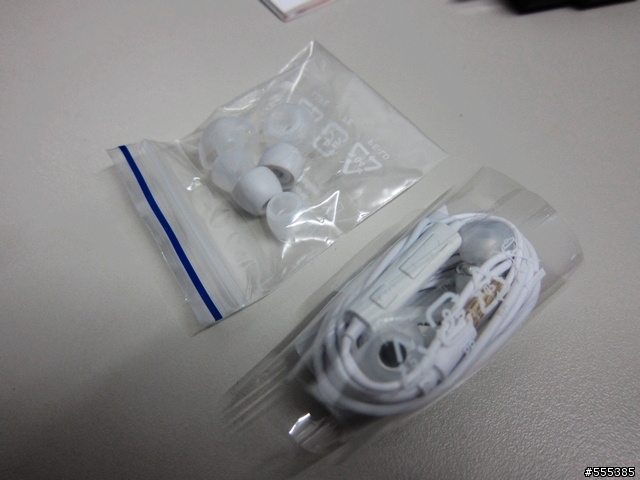 Samsung Galaxy Grand Duos i9082 雙卡手機-開箱