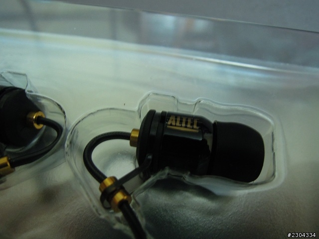 【開箱01】妻爸摳的動鐵─Altec Lansing - MZX606