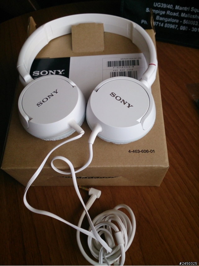 SONY XPERIA Z 於印度開箱!!!預購禮是............,