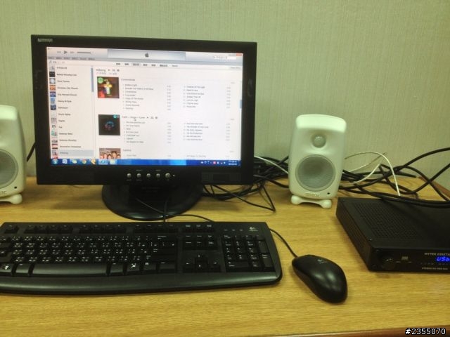 推朋友入坑~~Genelec 6010A 開箱