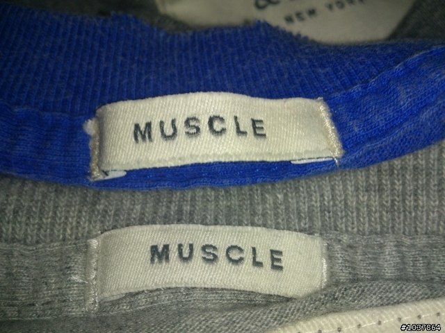 請教這幾件A&F 是否為正品 (圖多)