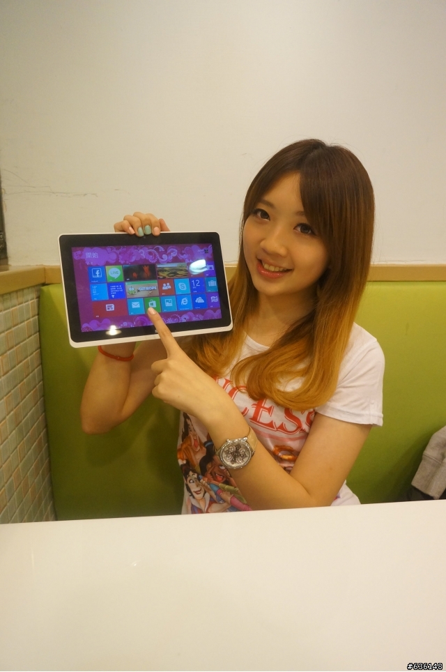 正妹教你用Windows 8!! 十二字口訣&子母畫面