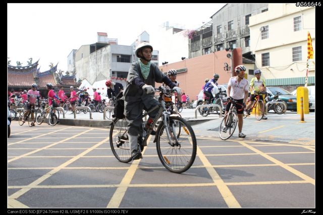 有騎有保佑-2013萬眾騎BIKE蛇來運轉,悠遊台中