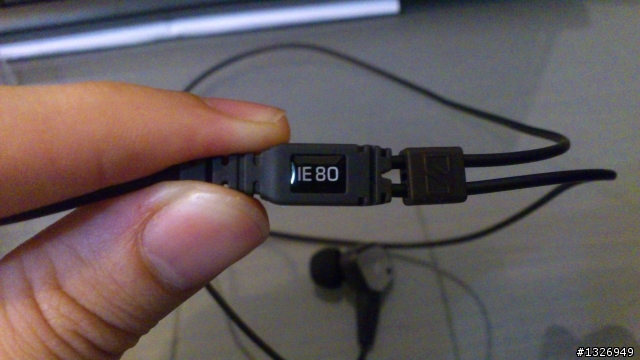 【開箱】要脫坑真的很難! IE80 開箱 (新增30hr聽感)