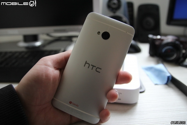 HTC ONE 3/29之被店員強迫買了大全配