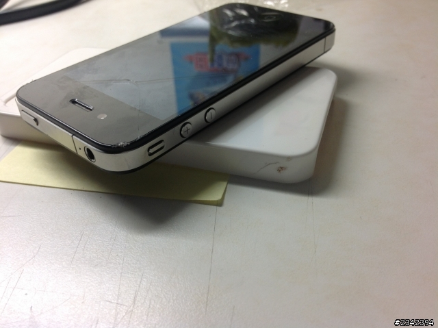 iPhone 4下雨天撞擊分享