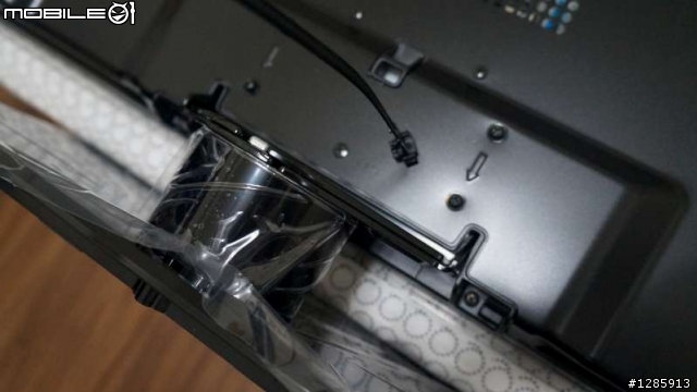 【開箱】Panasonic【TH-L42ET5W】3D液晶電視