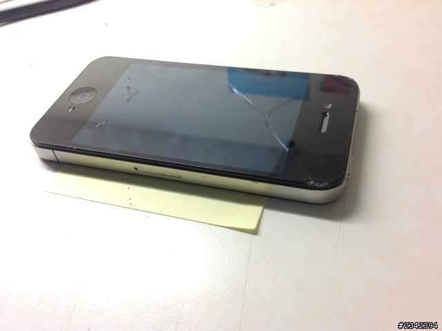 iPhone 4下雨天撞擊分享