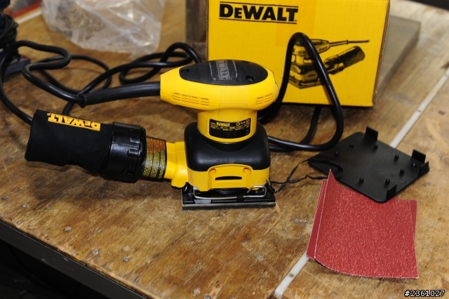 白兵木工廠 DEWALT 得偉 D26441砂紙機小開箱