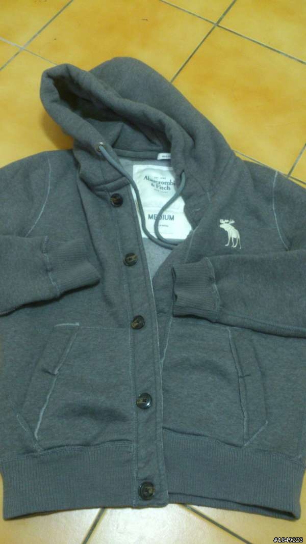關於Abercrombie & Fitch 帽T真偽