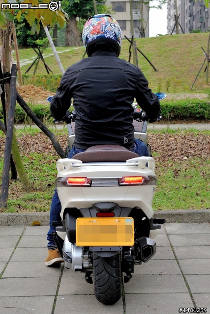 典雅休旅新標竿 PIAGGIO X10