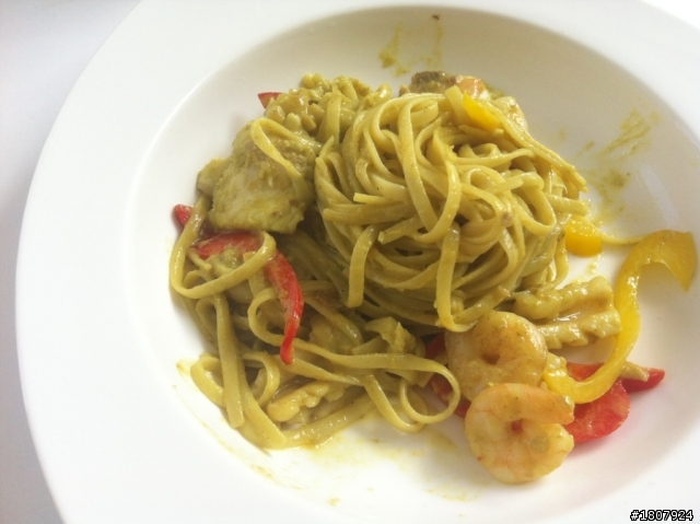 cafe de comma 逗點複合式餐飲