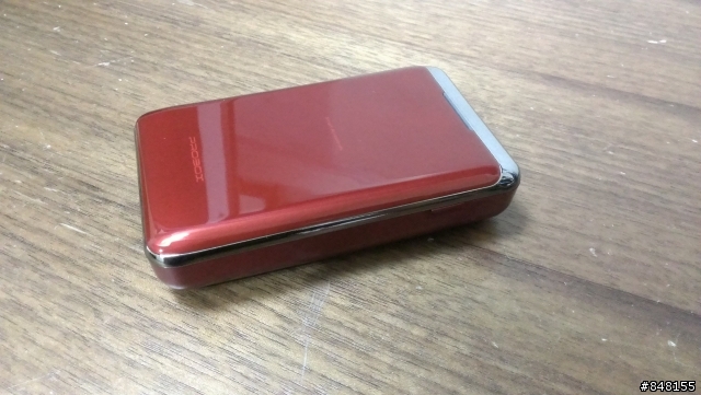 HTC Butterfly蝴蝶 V.S New one新一