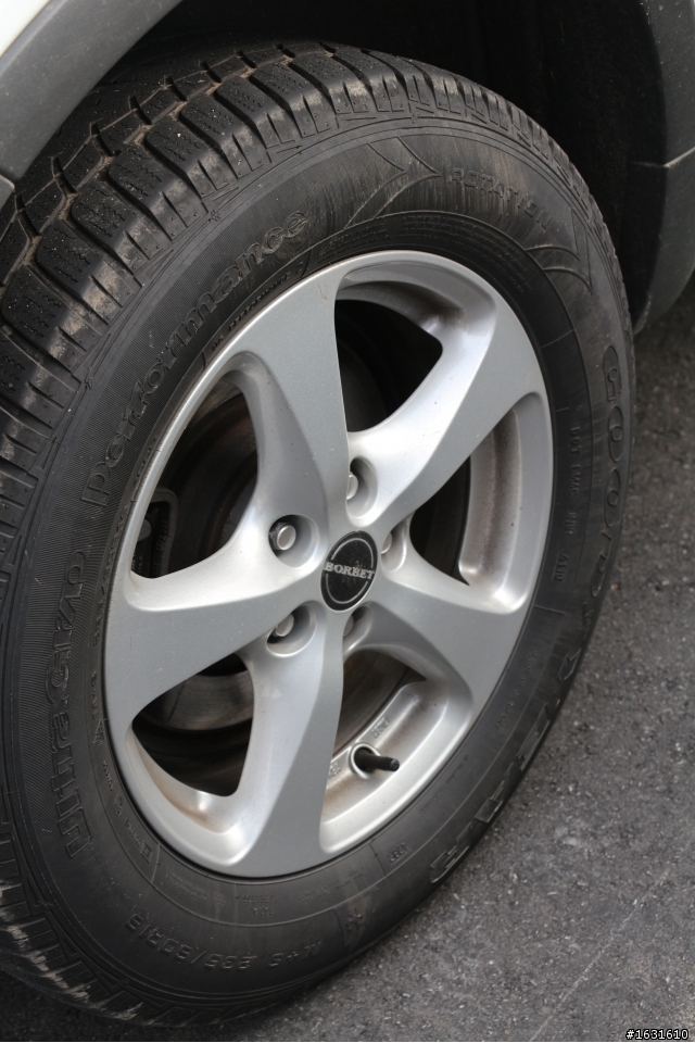 休息站的Ford Kuga TDCI~~~~~