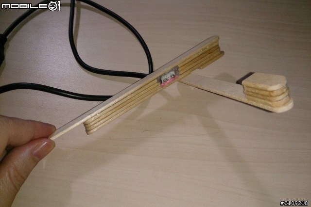 DIY- 終於完成我的XPERIA Z 的 座充 & 旅充