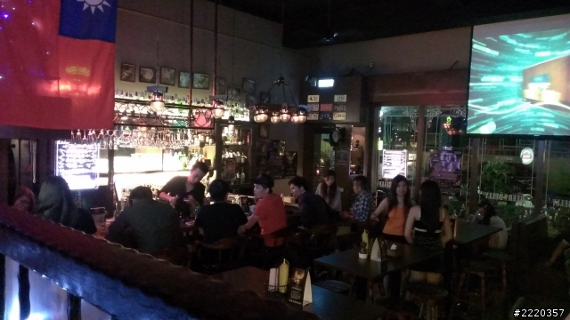 【0329】New hTC One 絕美冰川銀 - 補開箱*