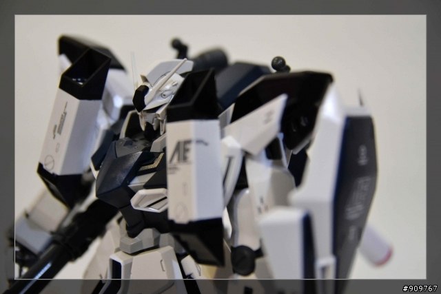 AE二社 MG RX-95"Sapphire"(原石完成型態)