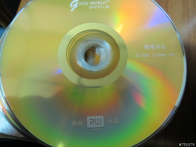破產的第三大的光碟廠,精碟品質抽樣測試。